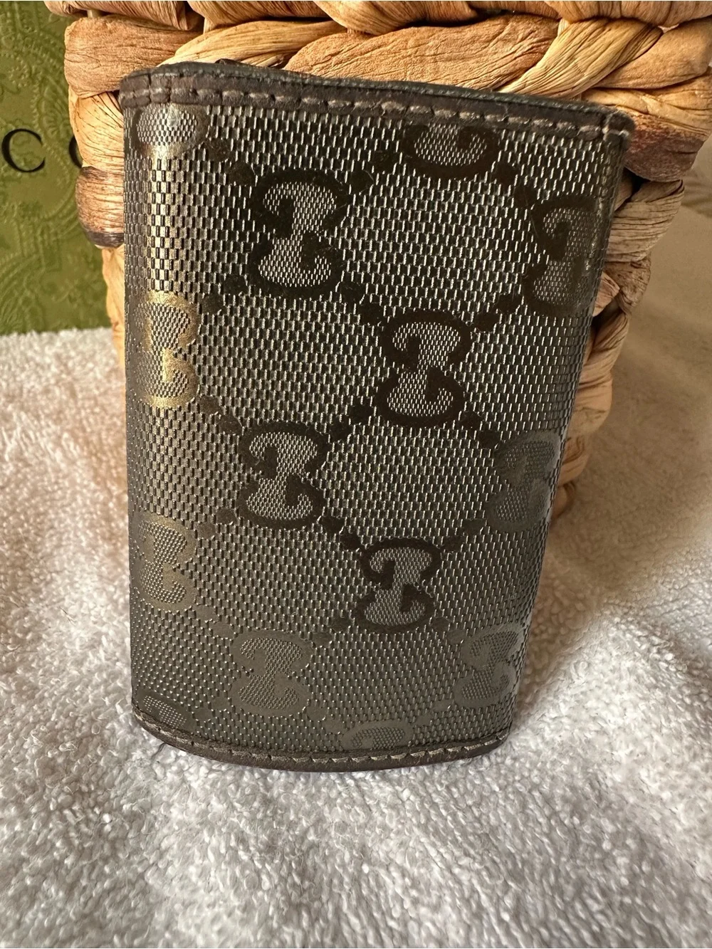 Authentic Gucci Metallic Brown GG Monogram 4-Key Holder w/ GG Charm